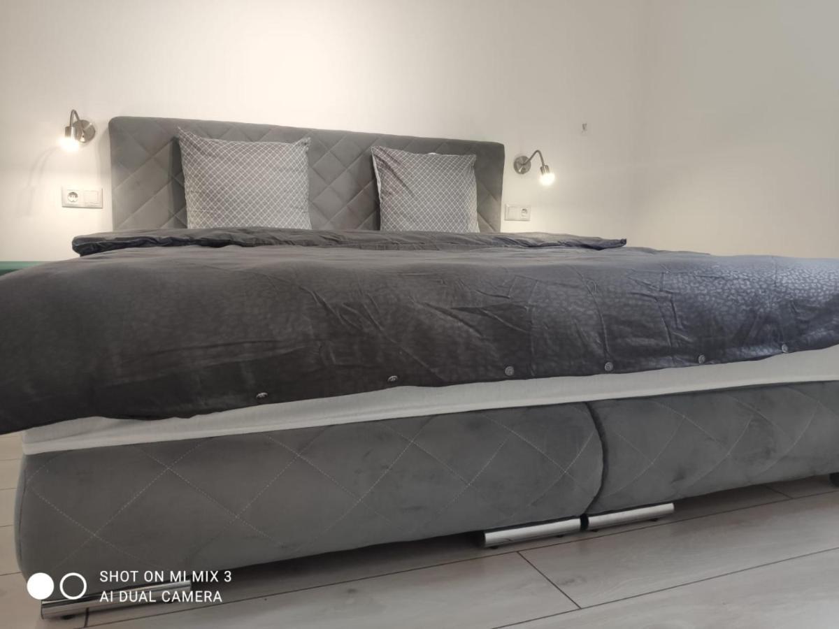 Apartalux Oradea Apartman Kültér fotó