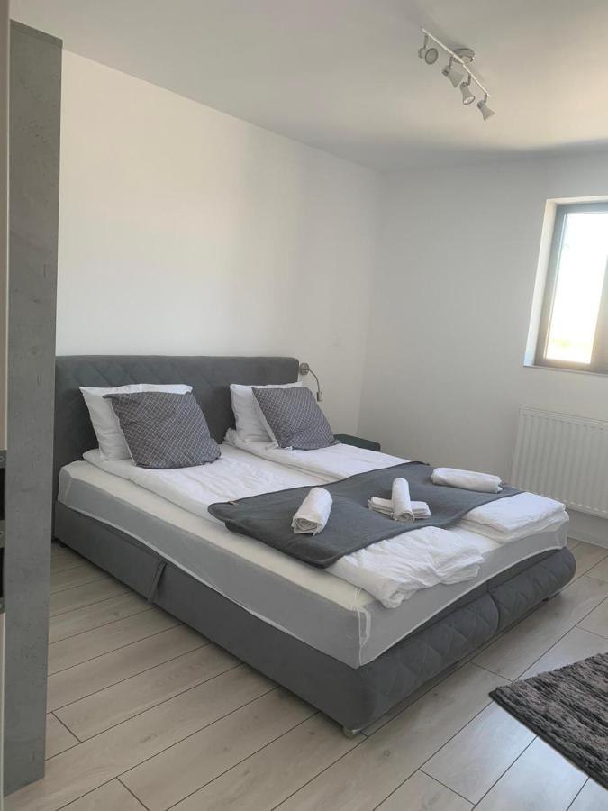 Apartalux Oradea Apartman Kültér fotó